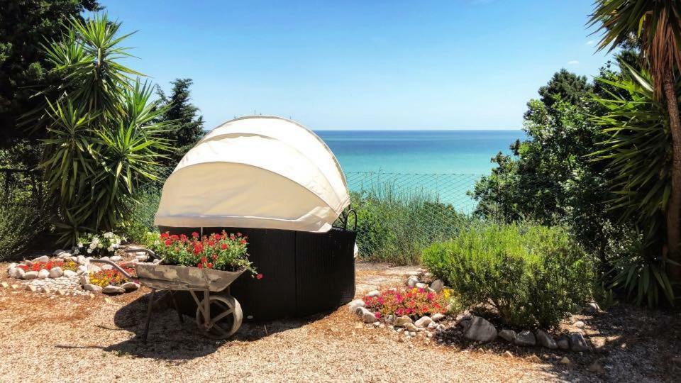Le Due Palme Bed & Breakfast Sirolo Exterior photo